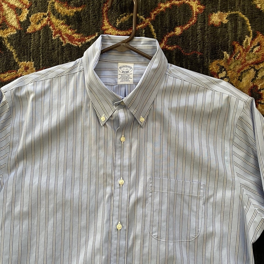 Brooks Brothers Men's Regular 17-33 Striped Non-Iron Stretch Cotton Dress Shirt